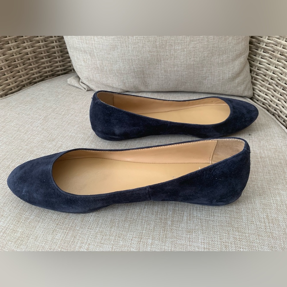 Talbots Navy Blue Flats - Picture 6 of 6